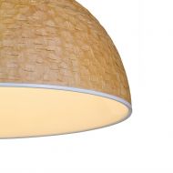 TICK Skulpturale Pendelleuchte aus Holz Detail der bearbeiteten Oberflche des Holzschirms.