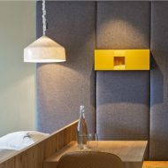 CYRCUS NEBULA Contemporary pendant light made of synthetic resin Wohnliches anmutendes Wohndesign mit CYRCUS NEBULA Pendelleuchte.