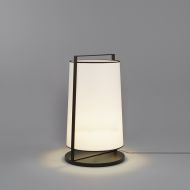 MOLACO Simple floor lamp with fabric shade Schlichte Stehleuchte in Anlehnung an japanische Laternen.