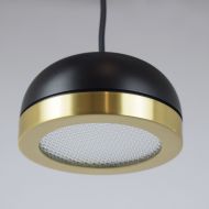 MOLLY Italian LED pendant light Gute Lichtstreuung durch strukturierten Diffusor.