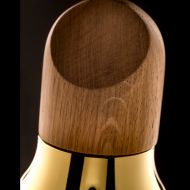 KALEBAS Design Pendelleuchte mit Eichenholz Schne Materialkomposition: glnzend Messing und Eiche natur.