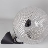 KNAP BALL Pendelleuchte mit gepresstem Glas Einfache Aufhngung und bequemer Austausch von Leuchtmitteln.