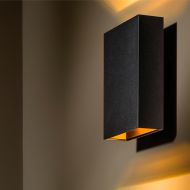 BOA UP/DOWN Indirect LED wall light Strenge Wandleuchte in Schwarz oder Wei. Mehr Leuchten mit Reflektor in Gold.