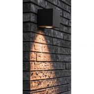 BRIX OUT IP65 Quadratische LED Wandleuchte - 1-flammig Wandleuchte kann mit Lichtaustritt oben oder unten montiert werden.