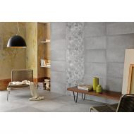 H2O hemispherical pendant light with golden interior Die schne Halbkugel-Leuchte in zeitgemem Interieur.