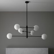 ATOM Minimalistischer Kronleuchter mit Kugelglas Raumgreifend: einen Durchmesser 140 cm hat die Leuchte.