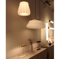 LILY Gro�e, moderne Textilschirm H�ngeleuchte Design-H�ngeleuchten aus Spanien.