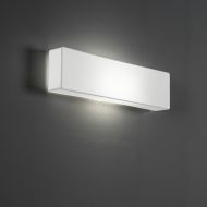 MONOBLOQUE elegant white wall light made of wire and fabric Wandleuchte mit strahlend weiem puristischem Lampenschirm.