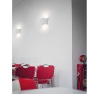 VES ceramic wall light Schlichte Wandleuchte fr Restaurant.