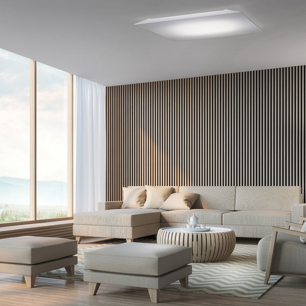 Grosse Helle Deckenleuchte Weisser Stoffbezug