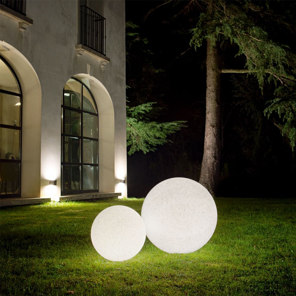 Doris Gartenkugel In Funf Grossen