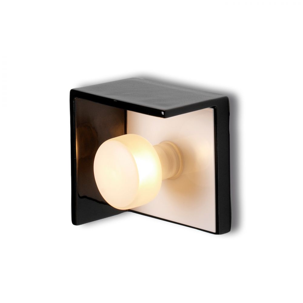 Kleine Wandlampe für das Bad oder Toilette