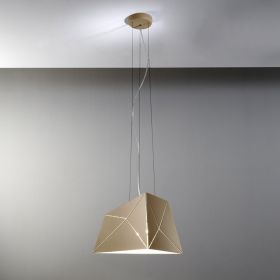 SOBRE Spanische Pendelleuchte mit geometrischem Metallschirm Nach oben und unten ist die Spanische Leuchte offen.