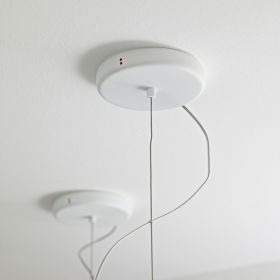 LUNAR Pendelleuchte mit rundem, weiem Glas Schlichter, weier Deckenbaldachin (inkl. dezentrale Aufhngung).