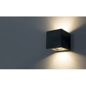 LAUSANNE Auenwandleuchte mit Up&Down Licht Quadratische Wandleuchte mit LED Licht.