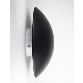 ECLIPSE wall light with curved metal shade Seitenansicht der Wandleuchte.