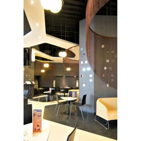 BAUBAU Besondere Hngeleuchte aus zwei Kugeln Modernes Interior-Lichtdesign mit der Leuchte BAUBAU.