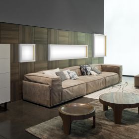 ROOM Flchige LED Deckenleuchte, rechteckig Die Leuchten ROOM knnen an der Wand oder Decke montiert werden.