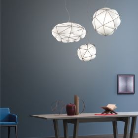 SEMAI High-quality opal glass pendant light Opalglas eigenet sich für warmes Licht im Wohnraum.
