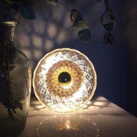 SHOW Deckenleuchte Lampenglas mit Schliff Dichwandiges Lampenglas mit Lichteffekt.