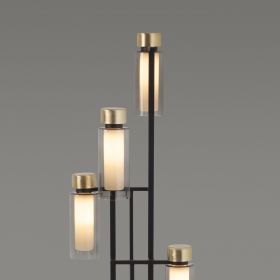 OSMAN Italienischer Stehleuchter mit Messing und Glasrohr Elegante italienische Stehampe mit Glas und Messing.