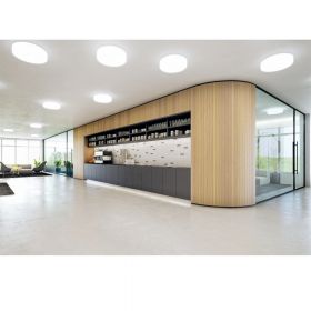 DIAMO LED Flat round ceiling light made of glass Grundbeleuchtung fr Wartebereich.