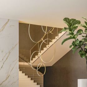 RINGS Ring LED design pendant light - vertical Beleuchtung des Treppenhauses.