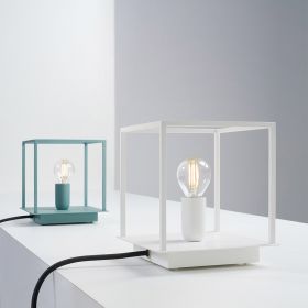 BOX Minimalist table lamp