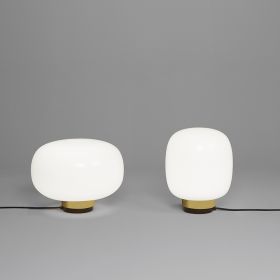 LEGR glass table lamp with LED in two sizes Opalglasschirm fr harmonisches Licht.