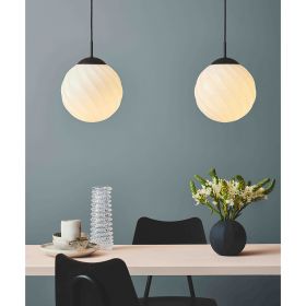 SWING I Nostalgic pendant light with opal glass Schnes Licht fr den Esstisch.