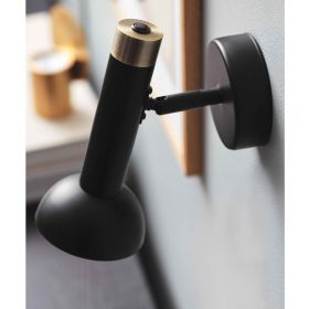 TORCH Bewegliche Wandleuchte mit Schalter Elegant-minimalistischen Wandeluchte mit Schalter.