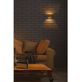 Kleine eckige Wandleuchte aus Messing oxidiert Kleine Messing-Wandleuchte, Diffusor oben und unten.