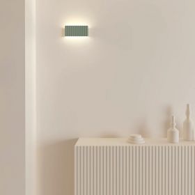 DUNE Lineae wall light with wavy front Monochrome Farbgebung in zeitgemen Interieurs.