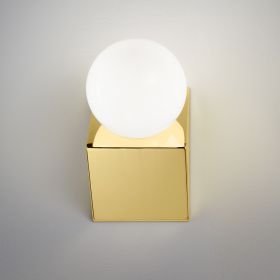 THE PROJECT Minimalistische Wandleuchte mit Opalkugel