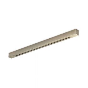 Elongated ceiling canopy with 4 outlets Das Deckenteil fr 4 Lampen in der Oberflche Messing.