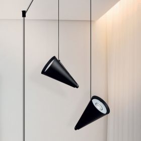 HEAD 2-flam. Pendelleuchte mit langem Kabel Lichtsystem mit ausrichtbaren Lampenschirm.