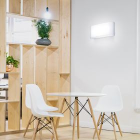 LOOP Wandleuchte Opalglas lnglich LOOP Wohnraum Wandleuchte