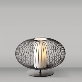 VITTI Tischlampe aus Drahtgitter Ausfhrung der Tischleuchte mit weiem Textilschirm.