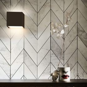 GRADO Quadratische Wandleuchte Quadratische Wandleuchte aus Metall und Glas.