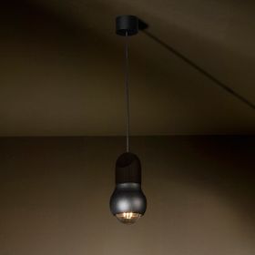KALEBAS design pendant light with oak wood Schwarze Hngeleuchte z. B. als Thekenbeleuchtung.
