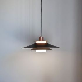 TURIN pendant light in Danish design Opalglasschirm verdeckt das Leuchtmittel.
