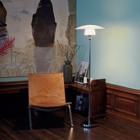 BOHUS skandinavische Design Bodenstehleuchte mit Opalglas