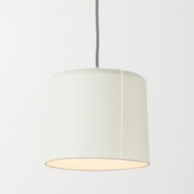 CANDLE 2 Design Pendelleuchte zylindrisch Design Pendelleuchte hier Lampenschirm in weiss.