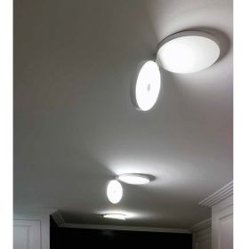 OLIMPIA Innovative LED Deckenleuchte Tolle Flurbeleuchtung mit der beweglichen Leuchte.