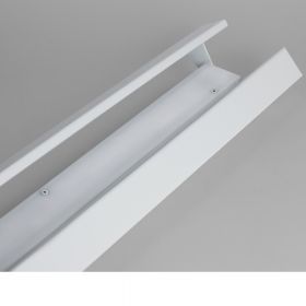 SESAMO Long wall light with adjustable shade Die lange Wandleuchte in Wei.