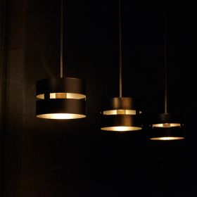 LUZ OCULTA METAL Cylindrical pendant light in brass or bronze Lichtwirkung - dunkle Bronzeoberflche.