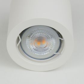 HUG TOP Deckenspot aus keramischen Material Detailansicht des Deckenspots aus Gips-Variante CRISTALY.